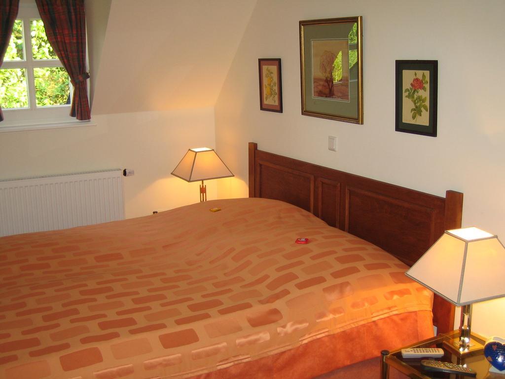 Hotel Burg Boetzelaer Kalkar Zimmer foto